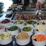 Колко грама е нормалната порция за всяко хранене през деня? 