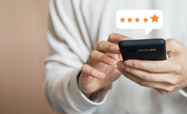 Мъж дължи 25 000 лири за негативно ревю в уебсайт