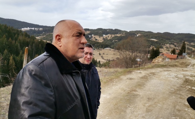 В рамките на 4 месеца вече ще има асфалтова настилка