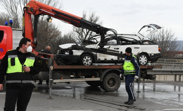 Две тежки катастрофи със загинал и ранен станаха за часове