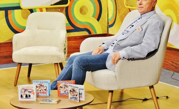 Пореден скандал около отпуснатите от Министерския съвет парични премии на