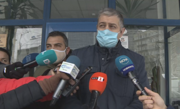 В момента всички пътища са проходими при зимни условия затворени