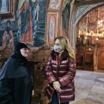 Николова: Разработваме маршрути за поклоннически туризъм, с които ще насърчим посещенията в светите места