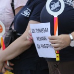 Туроператорите остават без държавна помощ за чартъри