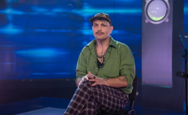 Тази неделя от 13 30 ч гост на ВенЗи и Йоанна