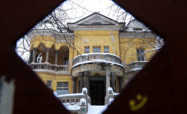 Къщата с ягодите трябва да бъде съхранена на своето място