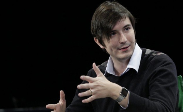 Българинът Владимир Тенев който е изпълнителен директор на компанията Робинхуд