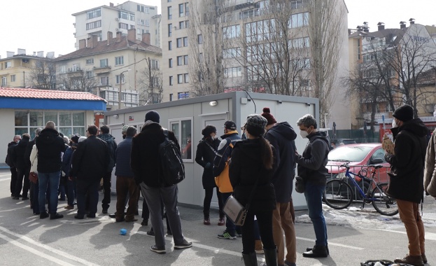 И днес продължават ваксинациите в Пирогов за желаещите от София