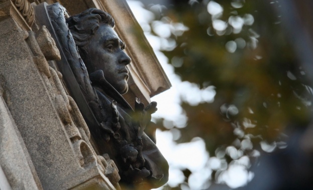 Представителни военни подразделения от всички гарнизони на страната ще проведат