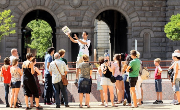 2020 година за екскурзоводите е била изключително трудна каза пред