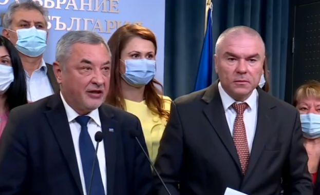 Лидерите на ВОЛЯ и НФСБ Веселин Марешки и Валери Симеонов