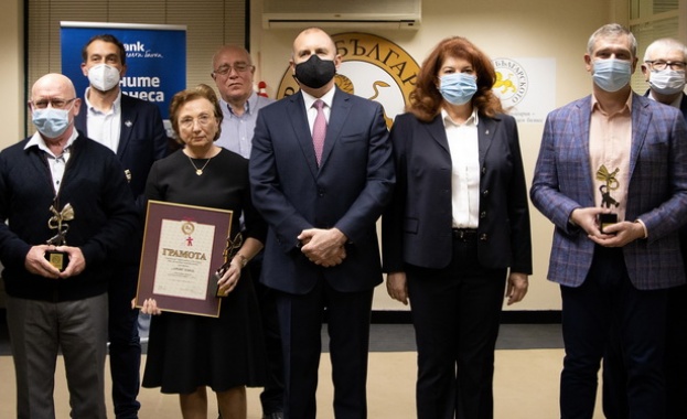 Бих искал да видя българската държава много по подкрепяща своя бизнес