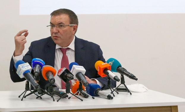 Хакери нападнали системата за онлайн записване за ваксина