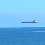 Заснеха "летящ" кораб до бреговете на Англия