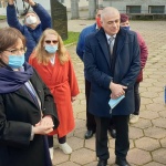 Нинова: Нито една общинска болница няма да бъде закрита или продадена при управление на БСП