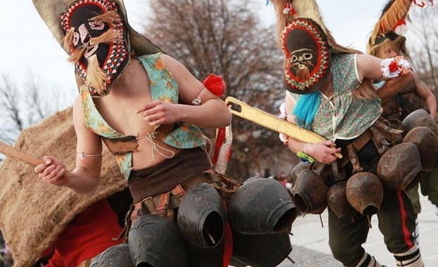 В нощта на 13 срещу 14 януари е пернишката Сурва