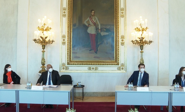 Във Виена започна работната среща на премиера Бойко Борисов с