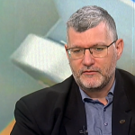 Проф. Момеков: Никъде по света не е казано, че имаме 100% защита с ваксините