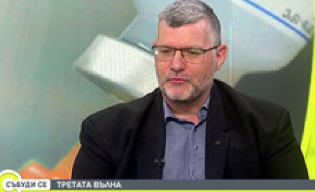 Ваксините са единствен и рентабилен метод да се справим със