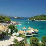 Броят на чужденците, посетили Албания през юни, е нараснал със 7,1% на годишна база