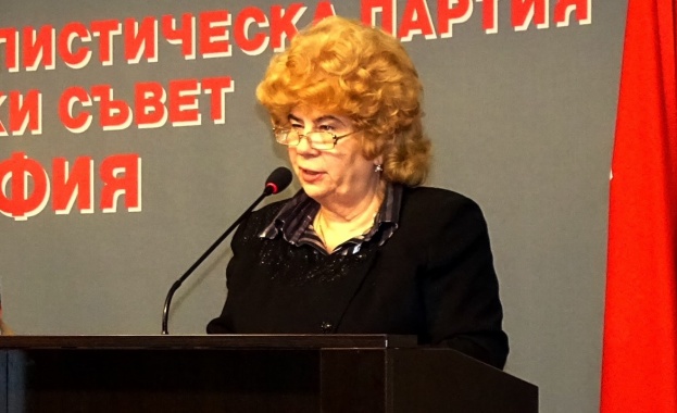 На 29 март след тежко боледуване дългогодишният главен счетоводител на