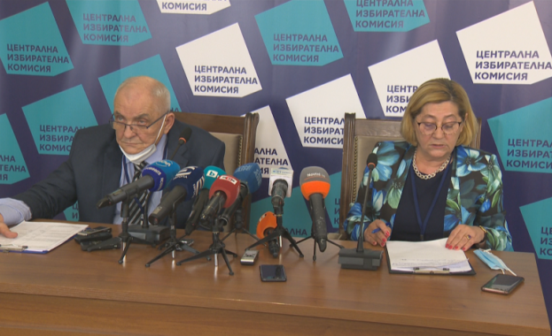 Всички секции са активни от началото на изборния ден В