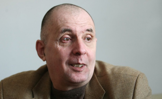 Журналистът Георги Коритаров е починал За това съобщи политическият анализатор