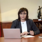  Корнелия Нинова: Чакаме новата партия на терена на истинската политика
