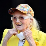 Трудно ми е да общувам с моделки