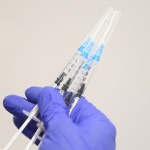 Летният сезон е пред провал, браншът иска децата без PCR на влизане в България