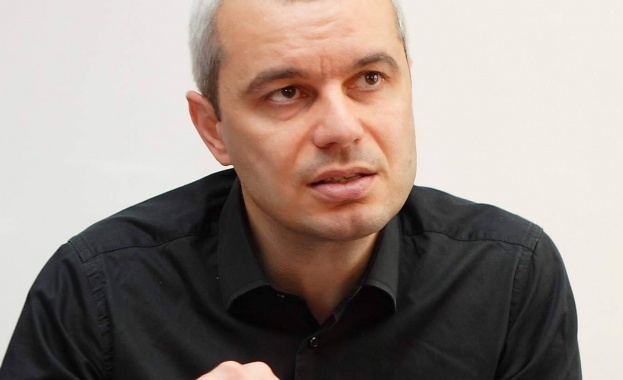 Костадин Костадинов от Възраждане : Няма нищо страшно в служебен кабинет