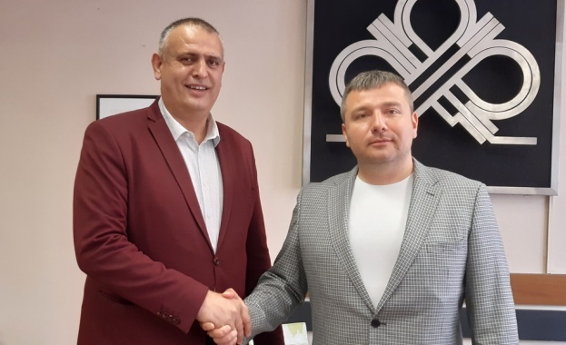 Председателят на Агенция Пътна инфраструктура Георги Терзийски обсъди с кмета