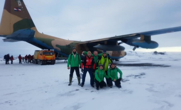 Българските антарктици вече са на чилийска територия 