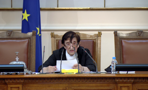 Не искам да употребя думата цирк защото в цирка хората