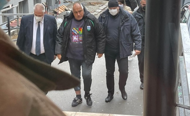 Премиерът в оставка Бойко Борисов е опериран заради травма на