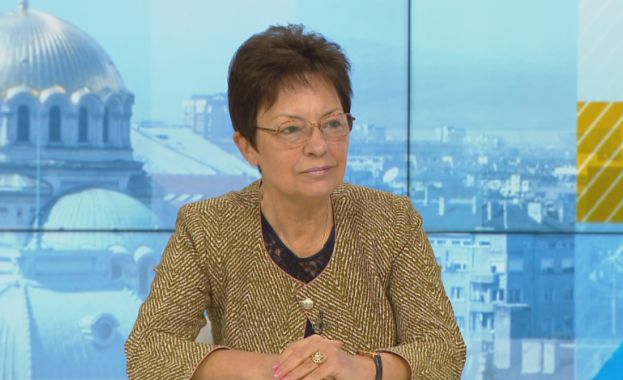 Част от протестиращите партии са били част от статуквото на