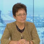 Ирена Анастасова: Няма логично обяснение защо дете на 4 години е без маска, а на 5 - с маска 