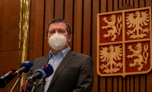 Чешкият външен министър Ян Хамачек потвърди че Емилиян Гебрев е