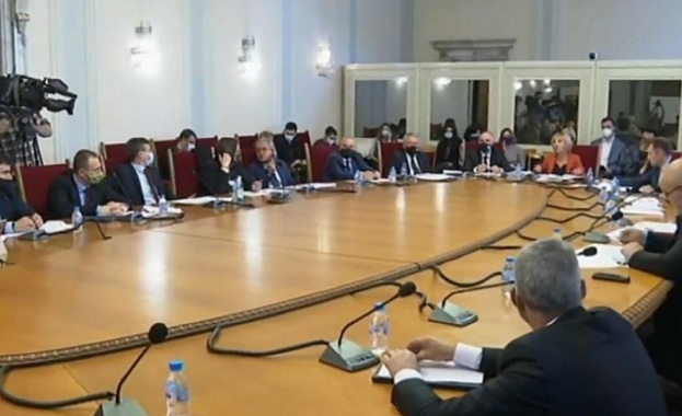 Очакванията на българите към Комисията за проверка на управлението на