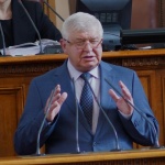 Кирил Ананиев: Министър Кацаров е един перфектен манипулатор