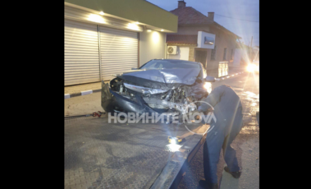 Пиян шофьор заби кола във витрина на магазин Инцидентът е