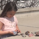 Второкласничка от Поморие откри скъпоценен камък на 50 млн. години