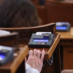 Депутатите приеха на първо четене промени в ЗЗЛ, подаващи сигнали за нарушения