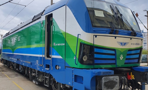 Нови четири локомотива Смартрон бяха доставени и от днес 29 и