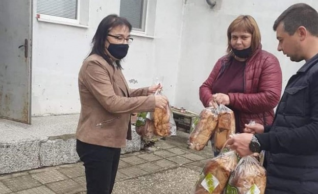 Вяра Емилова: “Солидарен Великден“ с БСП стигна до всички общини в област Силистра