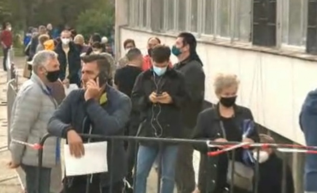 Продължава зеленият коридор за ваксинация Общо 163 пункта в цялата