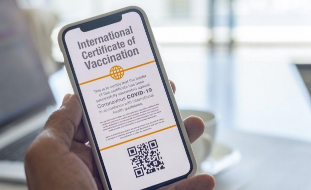 От 4 юни гражданите ще могат да преиздават сертификатите си за ваксинация в европейски формат