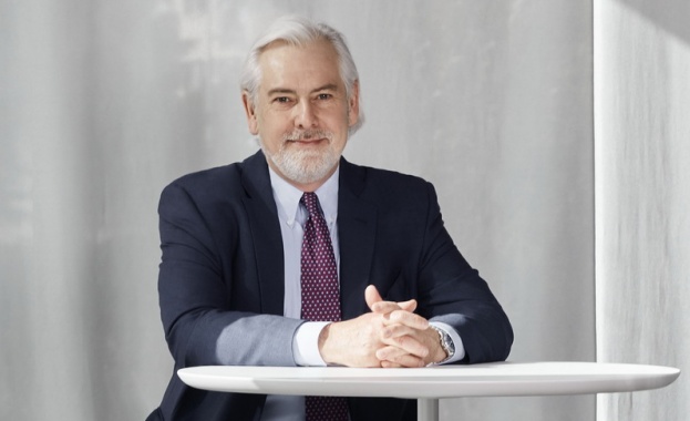 Новият главен изпълнителен директор на компанията официално встъпи в длъжност