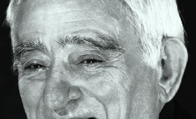 Поклонението пред актьора Иван Налбантов ще бъде утре от 11 00