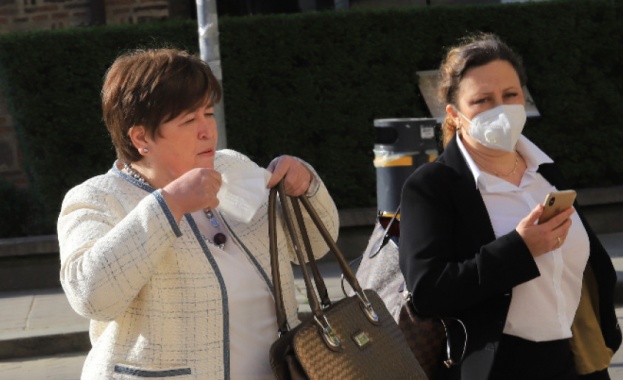 Служебният министър на туризма Стела Балтова обеща да продължи с